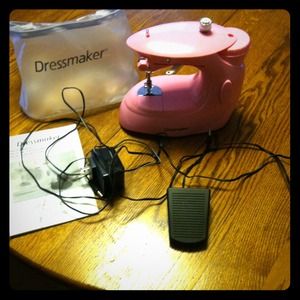 Reserved for akprincess Pink Sewing Machine