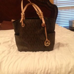 Michael Kors Purse! Gently Used