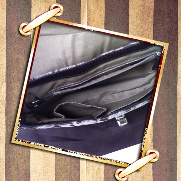 ππ. Traded. ππ - Picture 3 of 3