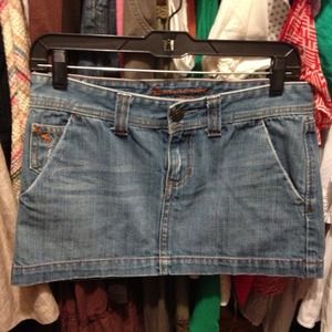 ✨A&F denim mini skirt