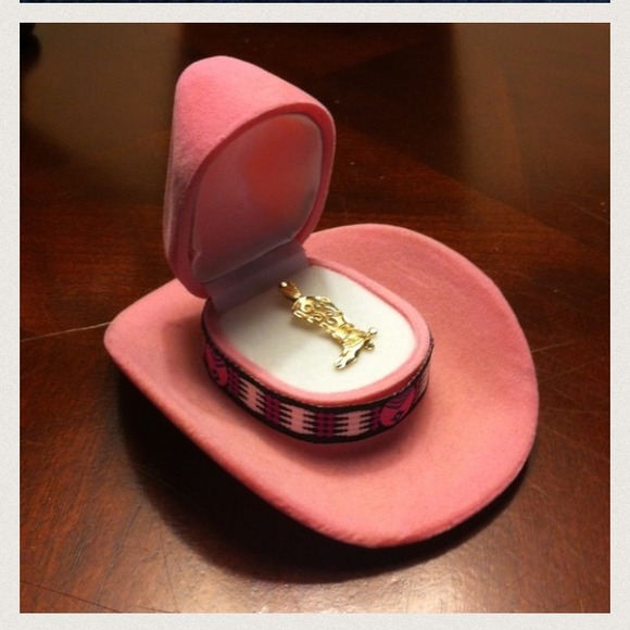 Gold cowboy boot charm. 14k