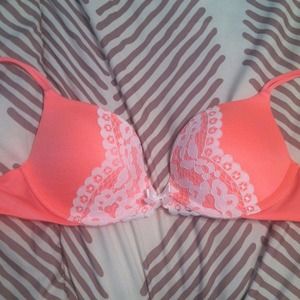 Victoria's Secret bra NWOT