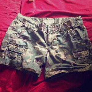 NWOT Camo Combat Shorts Green Cargo