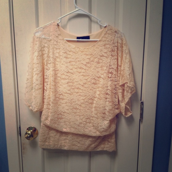 Nude Monamie lace top