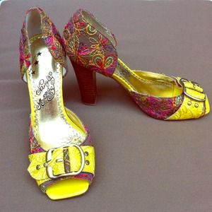REDUCED!!! Fun and Flirty Heels by Naughty Monkey REDUCED!!! Fun and Flirty Heels by Naughty Monkey