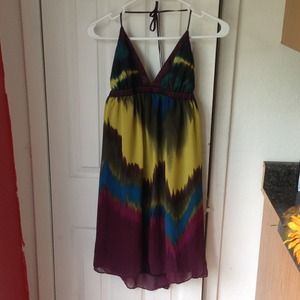 Beautiful and fun colorful dress/top.