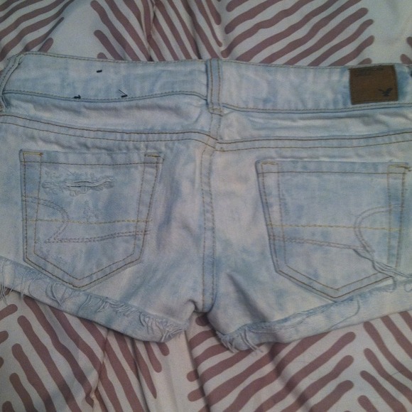 Destroyed denim shorts✨BUNDLED - Picture 4 of 4