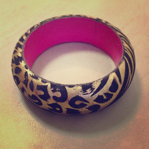 Leopard print bangle - Picture 1 of 1