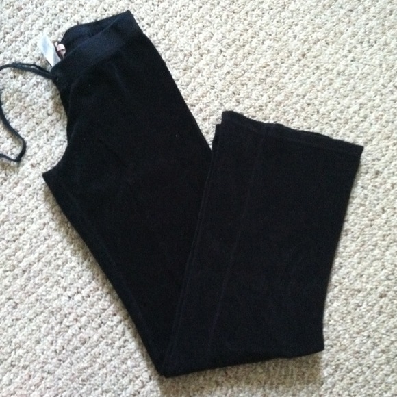Black Juicy Velour Sweatpants