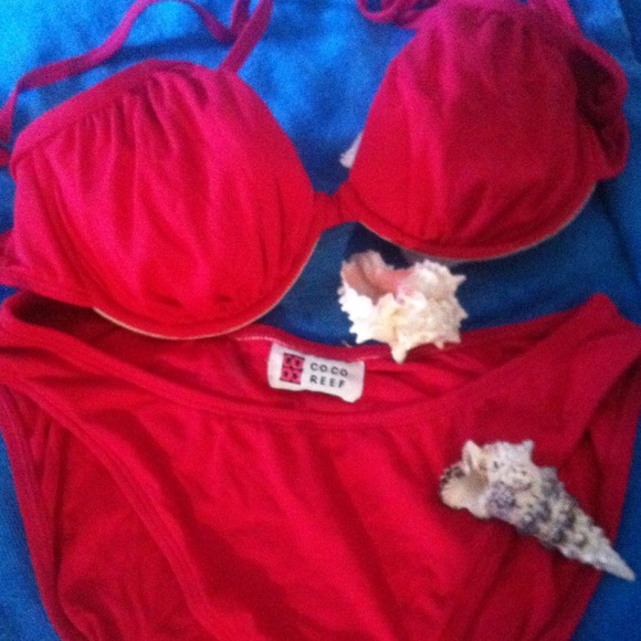 Bathing suit - Picture 3 of 3