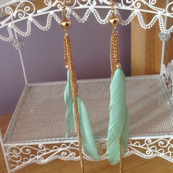 Mint feather earrings