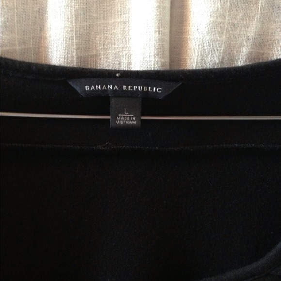 Classic Black Banana Republic Dress - Picture 3 of 3