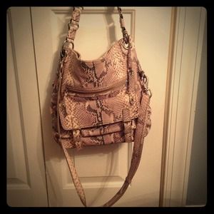 💛COLE HAAN snake skin cross body/messenger bag💛