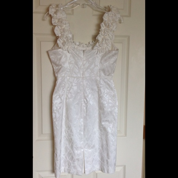 💥HP💥 6/6 NWOT! "MAGGY LONDON"  COCKTAIL DRESS - Picture 2 of 4