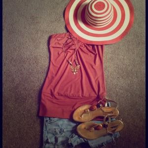 ❤❤TRADED❤❤NWOT Charlotte Russe tube top