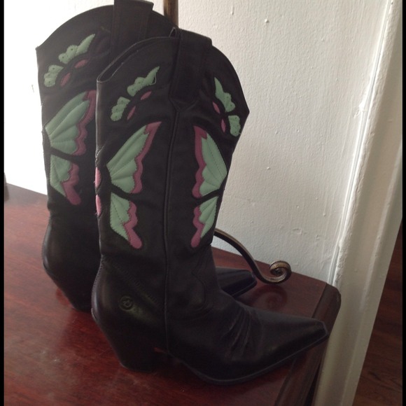 Shoes - SALE!!! Bronx Butterfly Boots