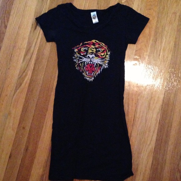🚫Bundled - SOLD. Ed Hardy Dress/Tee - small