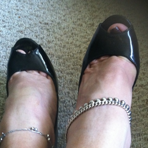 BLK PEP TOE - Picture 2 of 3