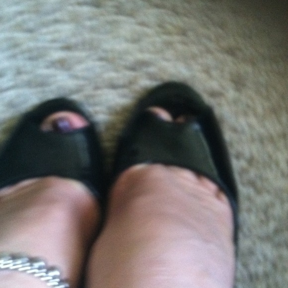 BLK PEP TOE - Picture 3 of 3