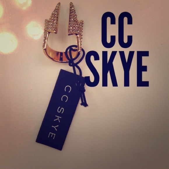 ✋HOLD: CC Skye Pave Lighting Bolt Ring