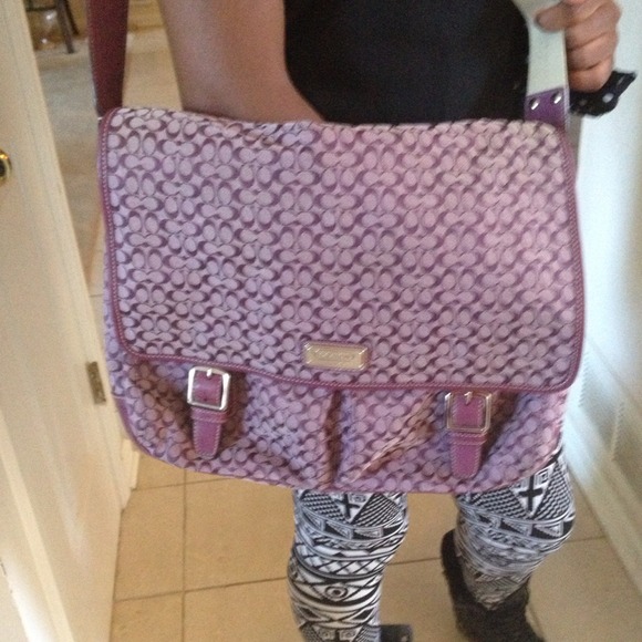 Coach totes🌹🌹🌹🌹HOLD FOR QBIRD🌹🌹🌹🌹