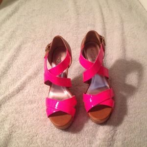 Hot pink wedges