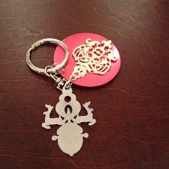 NWOT Keychain - Picture 2 of 3