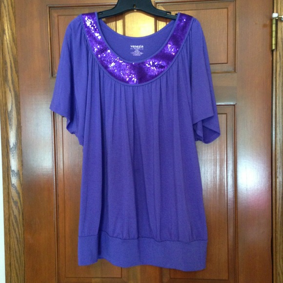 Lane Bryant Short Sleeved Sequined Gathered Top