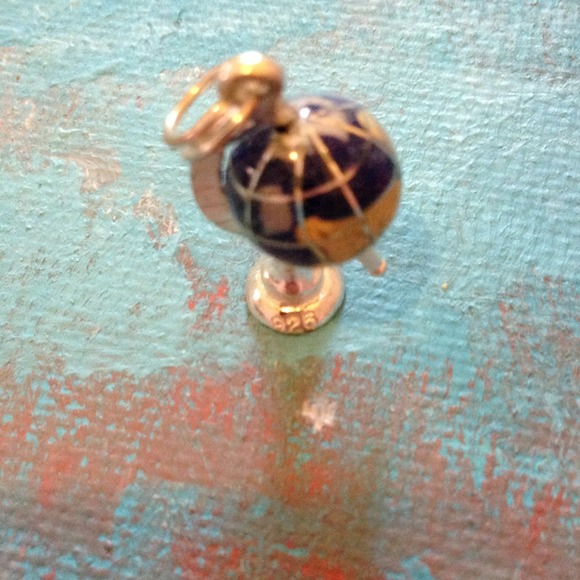 ✨925 sterling Silver charms, black cord bracelet ✨ - Picture 3 of 4