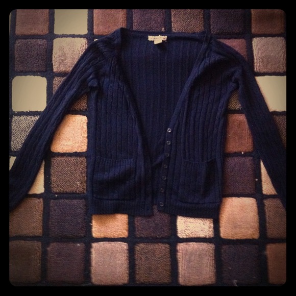 ❌SOLD❌Black cardigan