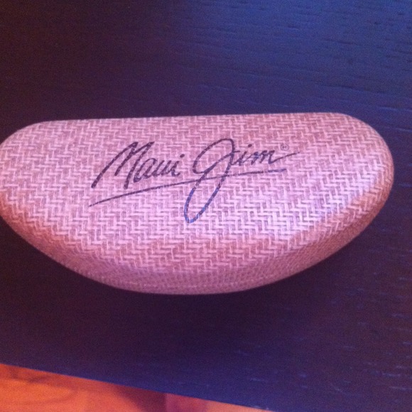 Maui Jim sunglass case
