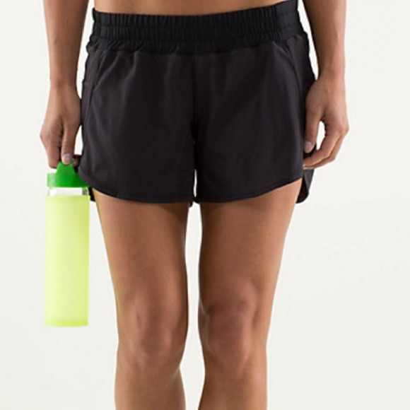 Lululemon track attack short Size 12-New RESERVED