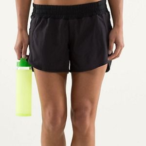 Lululemon track attack short Size 12-New RESERVED