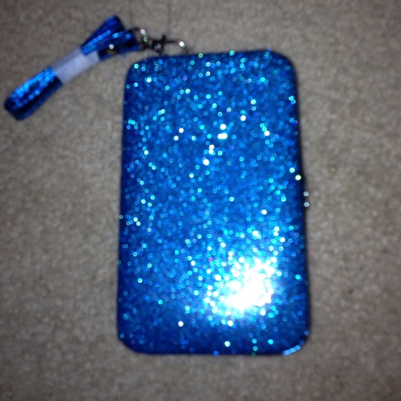 **Bundle 2 cell/acc case/holdersblue&colorful