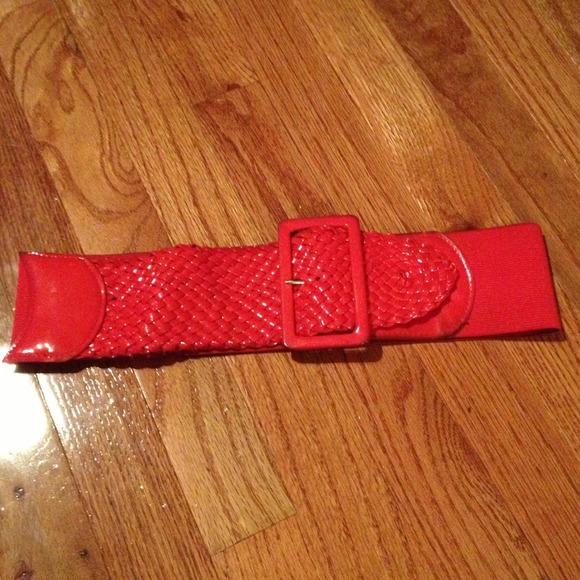⛔️Sold red belt