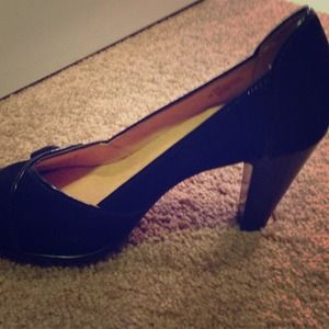 Reduced!!! Suede Sofft brand black shoes