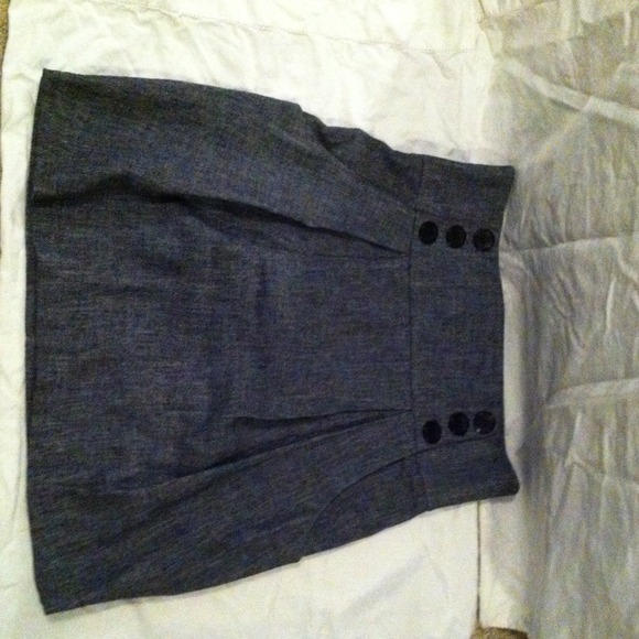 Grayish denim high-waisted mini skirt
