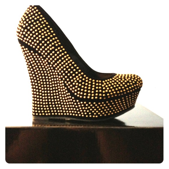 Fashion wedges