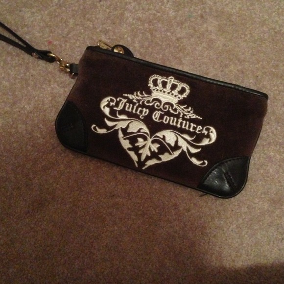 Juicy clutch*hold*