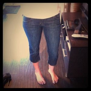 Cute Hudson cropped jeans!