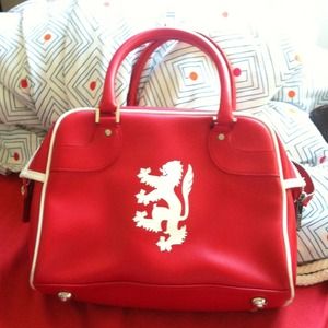 Bundle 4 handbags💘handbag