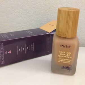 SOLD TO MIMIMOONLIGHT $20!!!Tarte foundation
