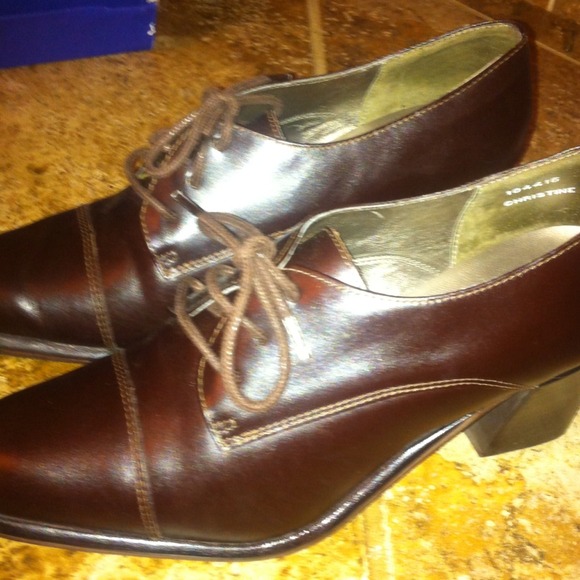 NWOT Pair of Maripe Real Leather Booties! Size 6!
