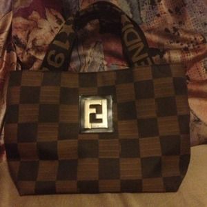 Fendi Handbag 100% authentic
