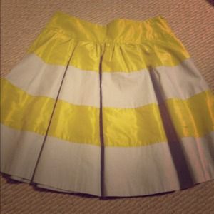 Adorable yellow and light grey J. Crew skirt