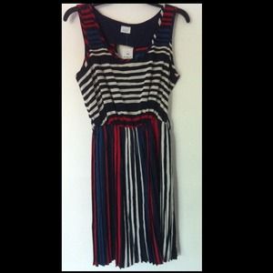 Bundle New multi Dress & gray top