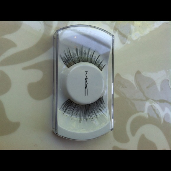 💄Mac eyelashes💄 NWT💋💋💋💋