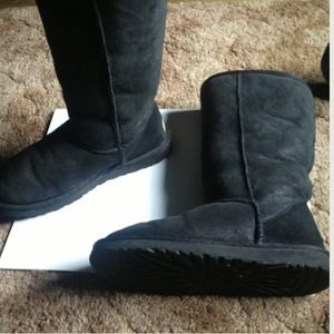 Bundle deal uggs
