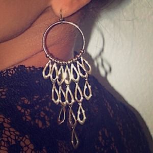 Stella and dot Tigris earrings