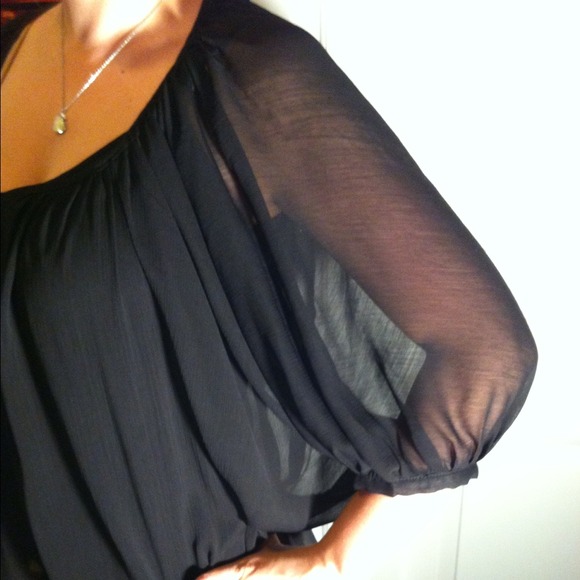 Express sheer black blouse - Picture 2 of 4